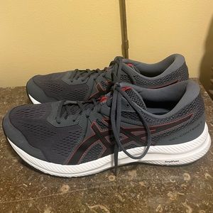 Asics Gel Contend-7 running shoes mens 13. New without box. Great Deal!